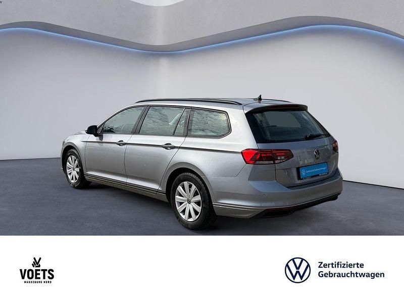 Gebraucht VW Passat Conceptline 150 PS (110 kW) 2022 Silber Kombi