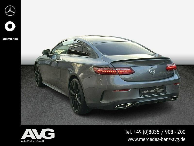 Gebraucht Mercedes E450 AMG 367 PS (269 kW) 2022 Lack selenitgrau Coupé