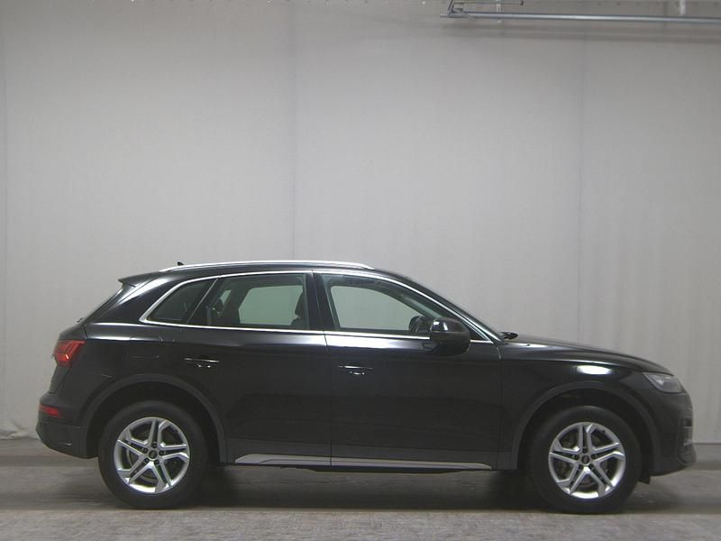 Schwarz Gebraucht 2021 Audi Q5 Advanced SUV | 23.650 € (Fairer Preis) - Bild 1/4