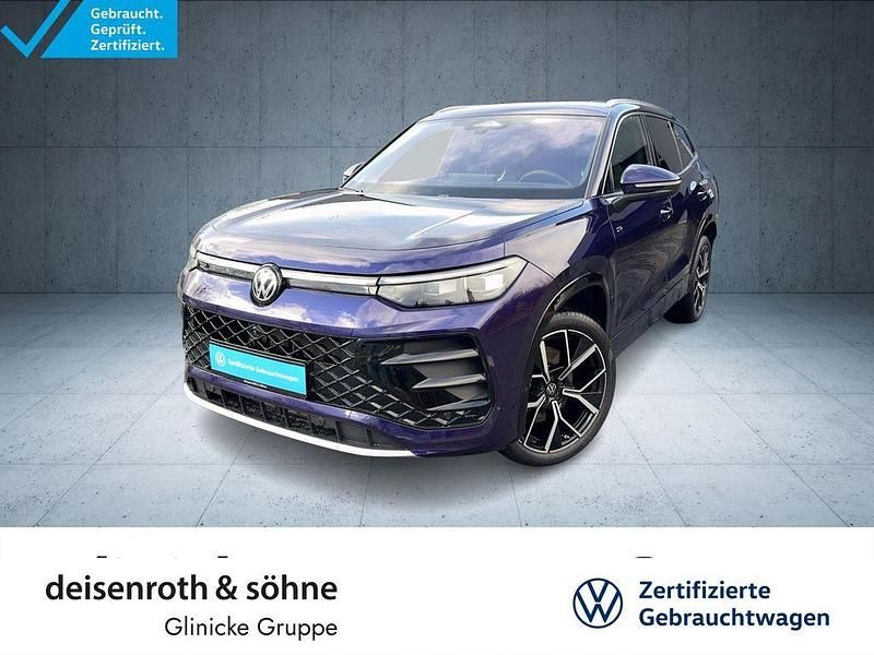Ultra violet metallic Gebraucht 2025 VW Tayron R-line SUV | 55.975 € (Guter Preis) - Bild 1/4