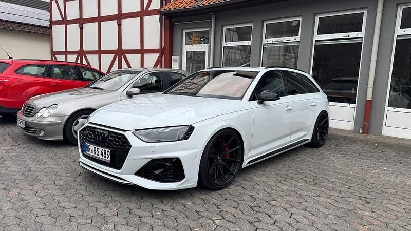 Gebraucht Audi RS4 Ambiente 450 PS (330 kW) 2022 Weiß Kombi