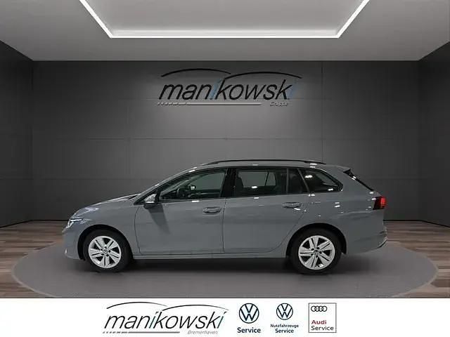 Gebraucht VW Golf VIII Life 116 PS (85 kW) 2024 Grau Kombi