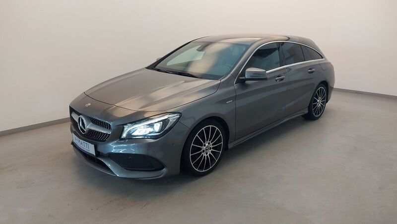 Grau Gebraucht 2018 Mercedes CLA200 Limousine | 16.500 € (Fairer Preis) - Bild 1/4