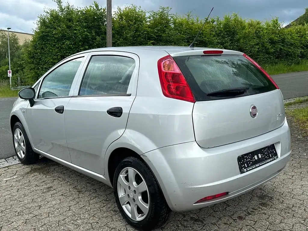 Gebraucht Fiat Punto Evo Dynamic 105 PS (77 kW) 2011 Kleinwagen