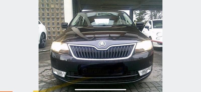 Schwarz Gebraucht 2015 Skoda Rapid Ambition Limousine | 5.400 € (Fairer Preis) - Bild 1/4