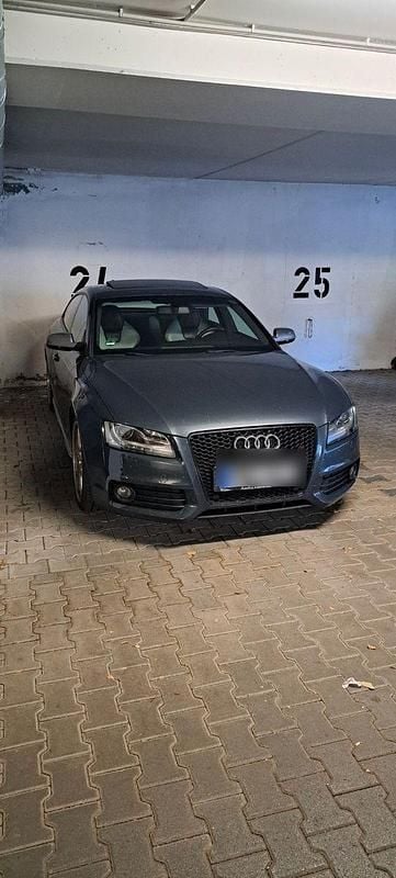 Grau Gebraucht 2011 Audi S5 Sportback Sport Kleinwagen | 11.500 € - Bild 1/4