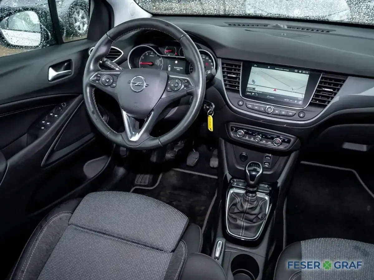 Gebraucht Opel Crossland X Elegance 110 PS (80 kW) 2022 Weiß SUV