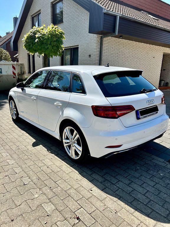 Gebraucht Audi A3 Sport 204 PS (150 kW) 2020 Weiß Limousine