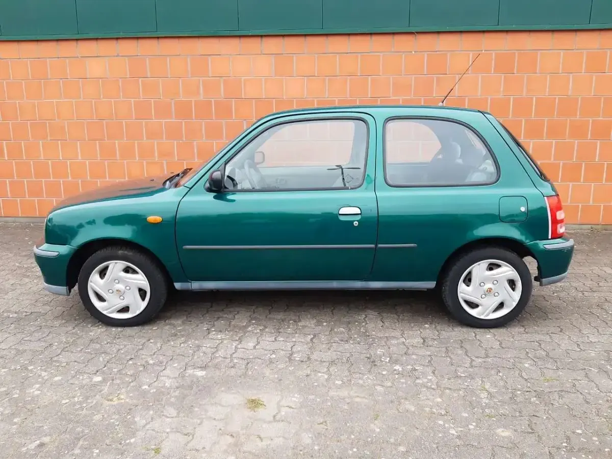 Usata Nissan Micra 60 CV (44 kW) 2000 Verde Utilitaria