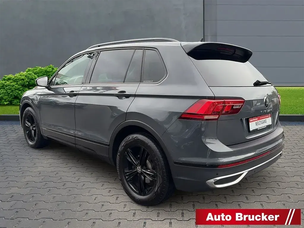 Gebraucht VW Tiguan Sportline 200 PS (147 kW) 2022 Grau SUV