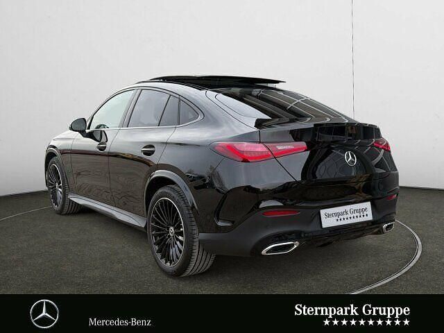Gebraucht Mercedes GLC300 AMG 258 PS (189 kW) 2024 Andere farbe Coupé