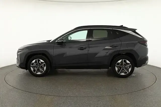 Neu Hyundai Tucson 150 PS (110 kW) 2025 Grau SUV