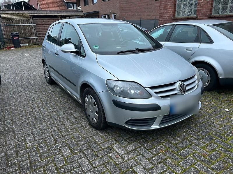 Silber Gebraucht 2006 VW Golf IV Kombi | 2.550 € (Fairer Preis) - Bild 1/4