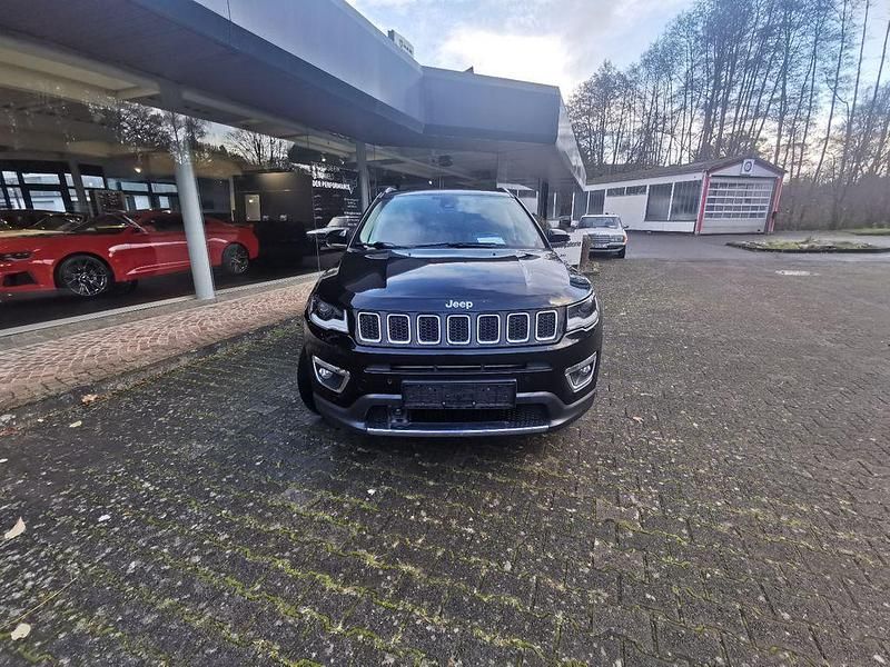 Gebraucht Jeep Compass Limited 170 PS (125 kW) 2020 Schwarz SUV