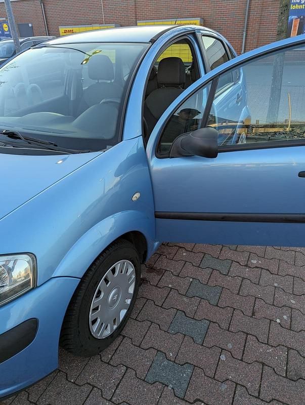 Gebraucht Citroën C3 88 PS (64 kW) 2006 Blau Kleinwagen