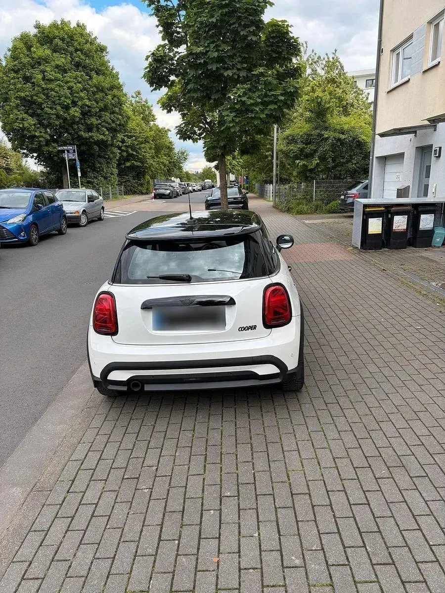 Occasion Mini Cooper Classic 136 ch (100 kW) 2023 Blanc Citadine