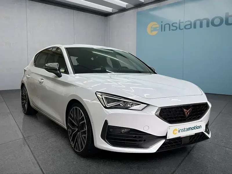 Gebraucht Cupra Leon 300 PS (220 kW) 2023 Weiß Kleinwagen