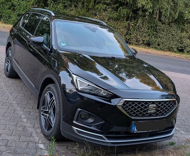 Schwarz Gebraucht 2019 Seat Tarraco 4Drive SUV | 21.399 € (Superpreis) - Bild 1/4