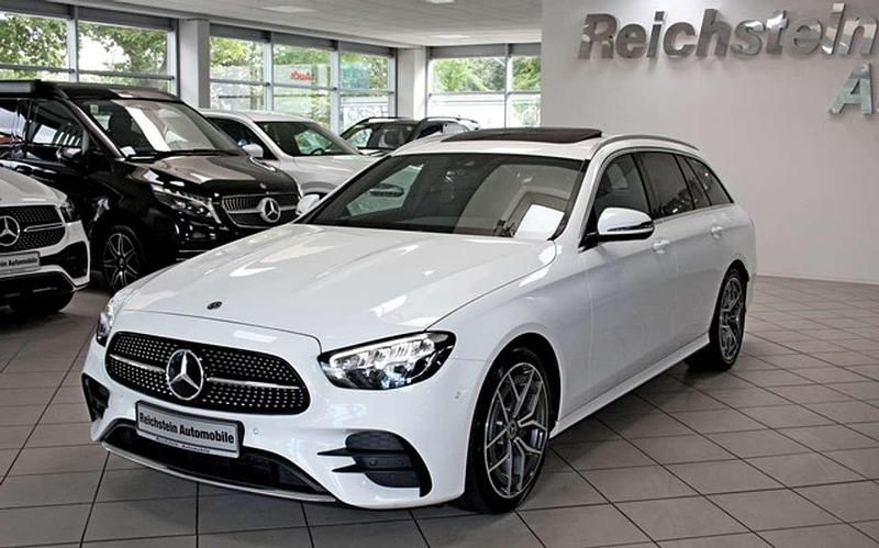 Gebraucht Mercedes E220 AMG 194 PS (142 kW) 2020 Weiß Kombi