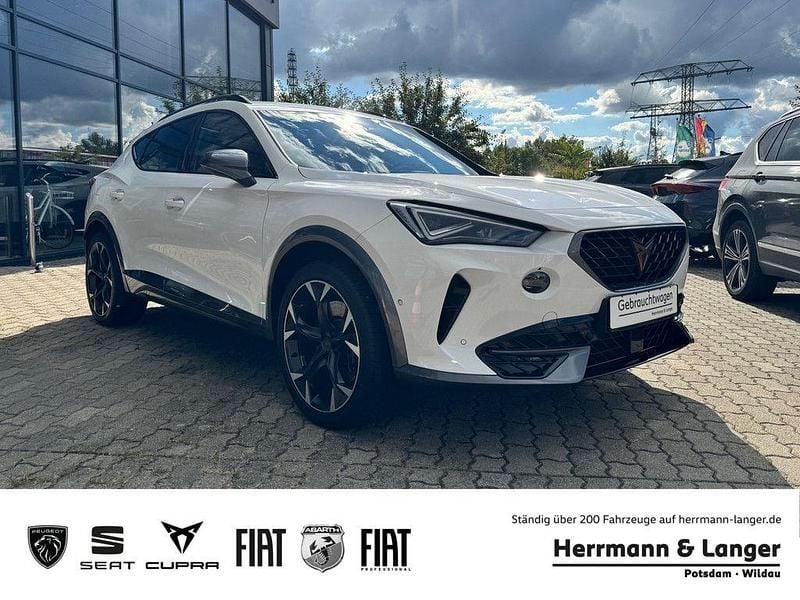 Weiss / candy weiss Gebraucht 2023 Cupra Formentor VZ SUV | 26.990 € (Fairer Preis) - Bild 1/4