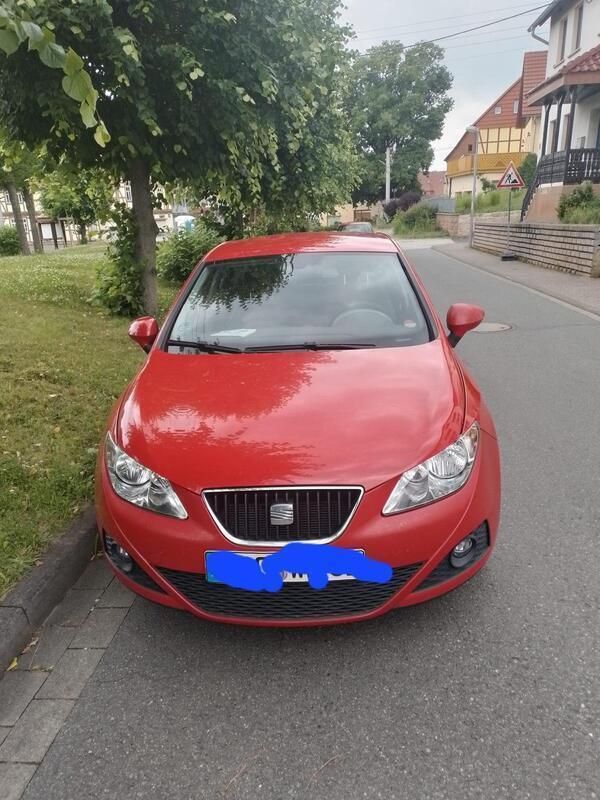 Rot Gebraucht 2009 Seat Ibiza Limousine | 3.000 € (Superpreis) - Bild 1/4