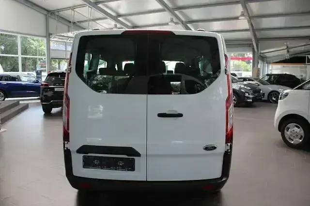 Gebraucht Ford Transit Custom 105 PS (77 kW) 2021 Weiß Kombi
