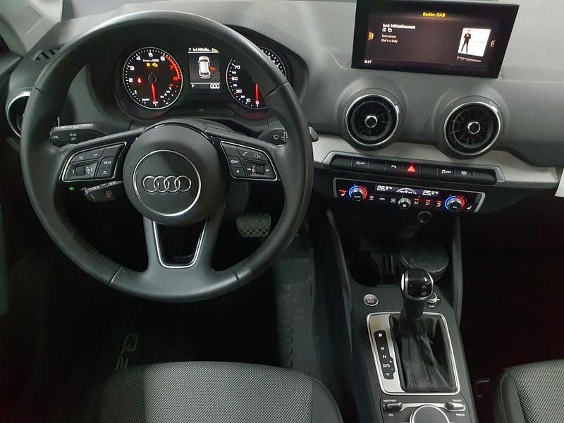 Gebraucht Audi Q2 Advanced 150 PS (110 kW) 2023 Florettsilber metallic SUV