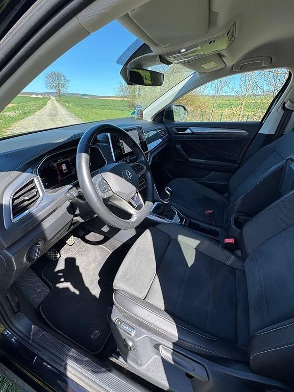 Gebraucht VW T-Roc Style 110 PS (80 kW) 2023 Schwarz SUV