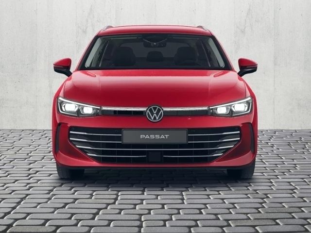 Gebraucht VW Passat Elegance 150 PS (110 kW) 2024 Rot Kombi