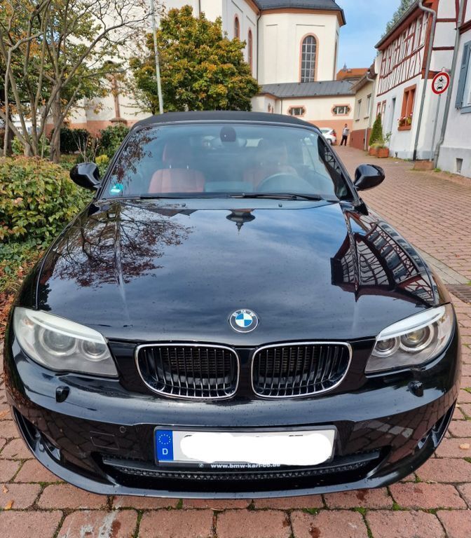 Schwarz Gebraucht 2013 BMW 120 Cabriolet Cabrio | 9.850 € (Guter Preis) - Bild 1/2