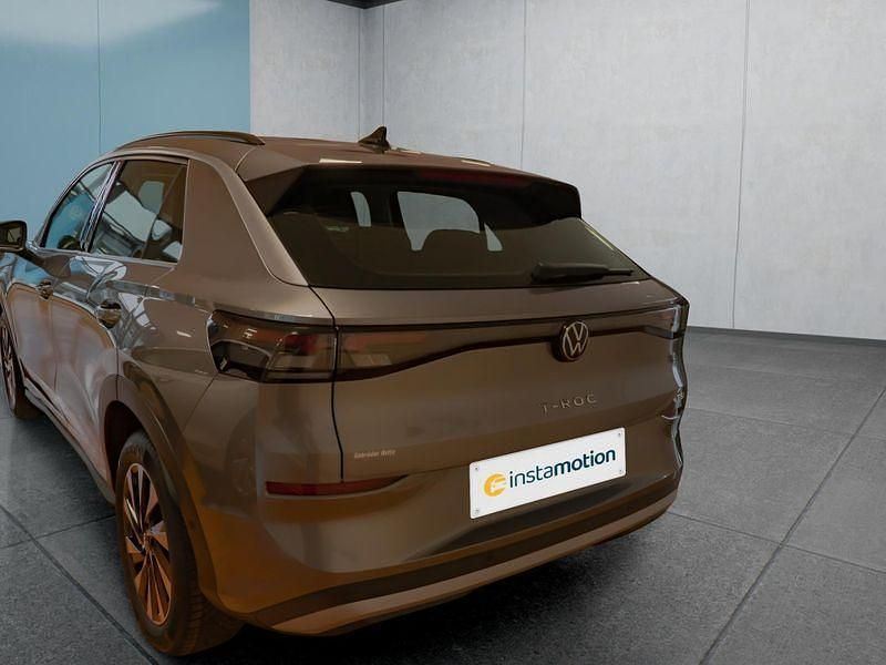 Neu VW T-Roc 116 PS (85 kW) 2025 Grau SUV