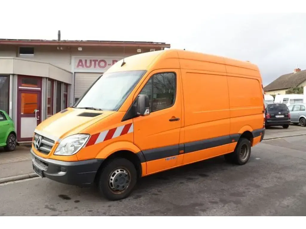 Occasion Mercedes Sprinter 163 ch (119 kW) 2010 Orange Van