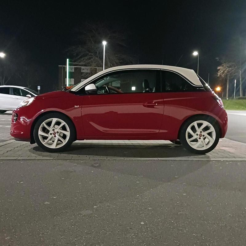 Gebraucht Opel Adam 69 PS (50 kW) 2016 Rot Kleinwagen