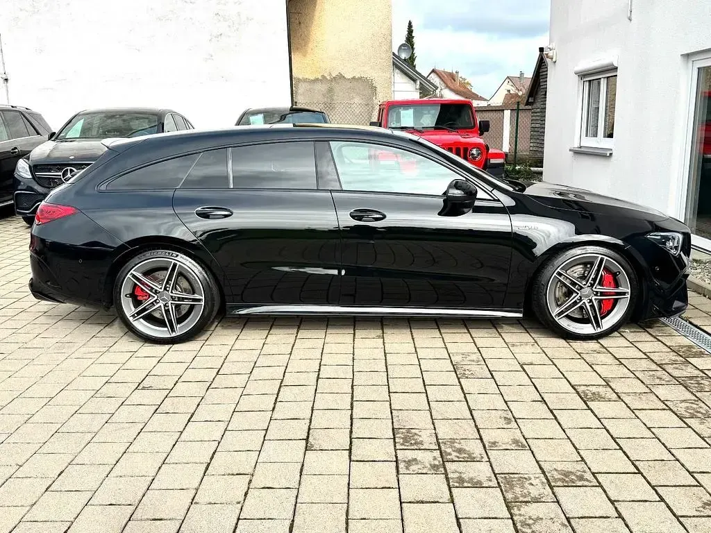 Gebraucht Mercedes CLA45 AMG AMG 421 PS (309 kW) 2021 Schwarz Coupé