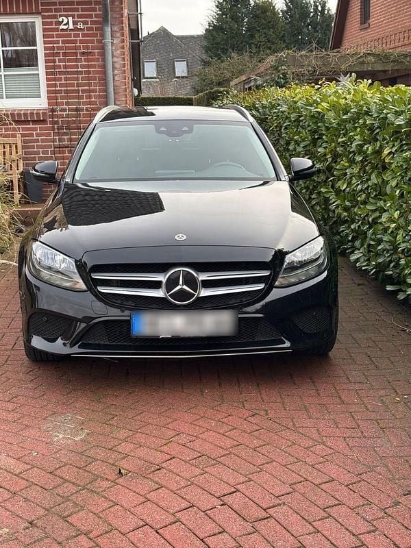 Gebraucht Mercedes C300e 320 PS (235 kW) 2021 Schwarz Kombi