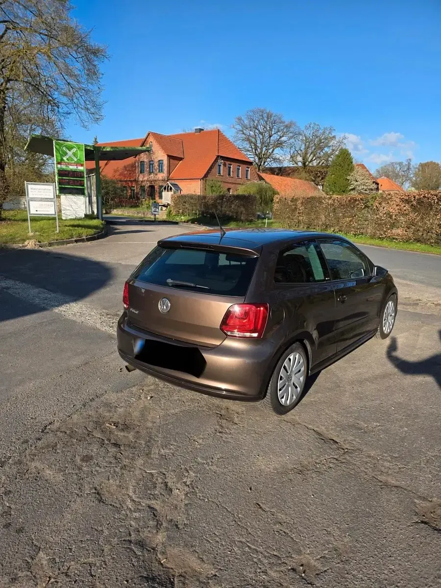 Gebraucht VW Polo 105 PS (77 kW) 2012 Braun Kleinwagen
