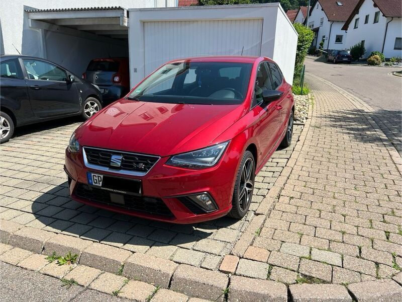Rot Gebraucht 2020 Seat Ibiza FR Kleinwagen | 10.500 € (Fairer Preis) - Bild 1/4
