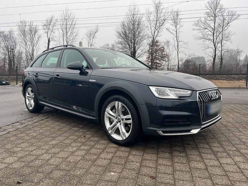 Gebraucht Audi A4 Allroad Comfort 252 PS (185 kW) 2018 Blau Kombi