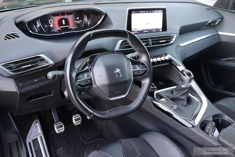 Gebraucht Peugeot 5008 Crossway 131 PS (96 kW) 2019 Grün Van / Kleinbus