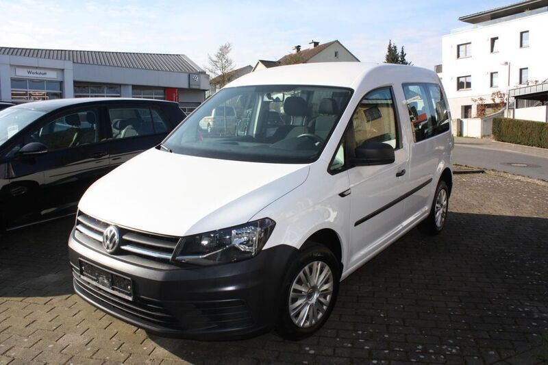 Weiß Gebraucht 2017 VW Caddy Conceptline Van / Kleinbus | 11.490 € (Fairer Preis) - Bild 1/4