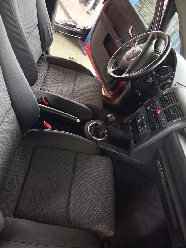 Gebraucht Audi A2 75 PS (55 kW) 2002 Rot Kleinwagen