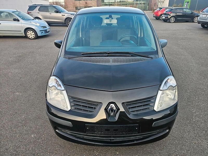 Usata Renault Modus 75 CV (55 kW) 2007 Nero Monovolume