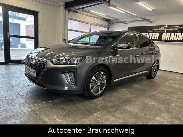 Gebraucht Hyundai Ioniq Premium 105 PS (77 kW) 2020 Grau Kleinwagen