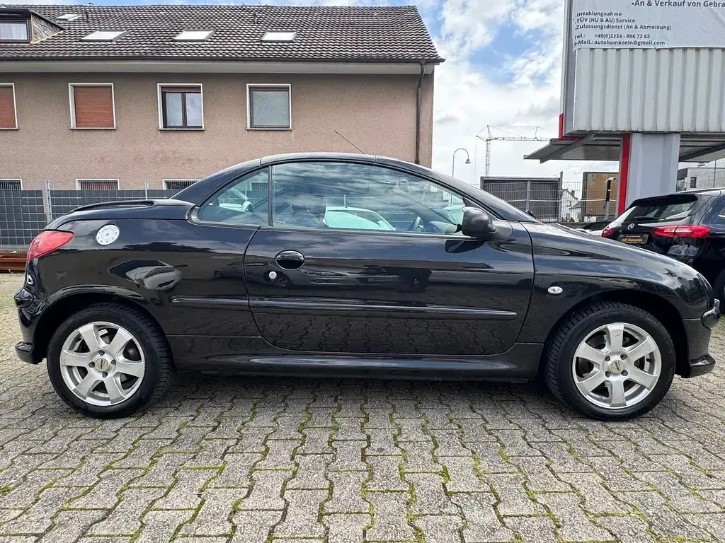 Gebraucht Peugeot 206 CC Platinum 109 PS (80 kW) 2007 Schwarz Cabrio