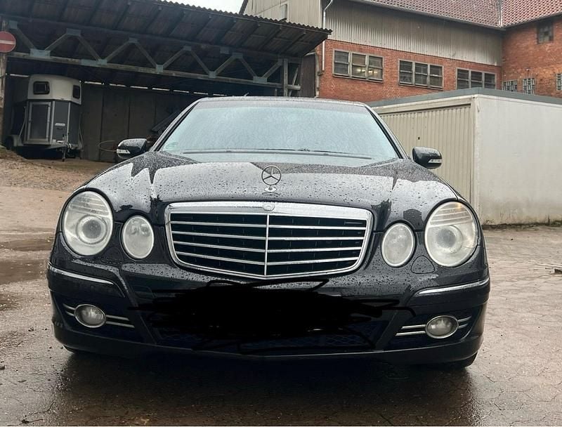 Gebraucht Mercedes 280 190 PS (139 kW) 2008 Schwarz Limousine