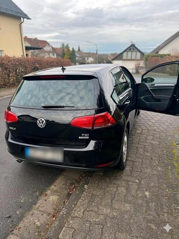 Gebraucht VW Golf VII 110 PS (80 kW) 2016 Schwarz Kleinwagen