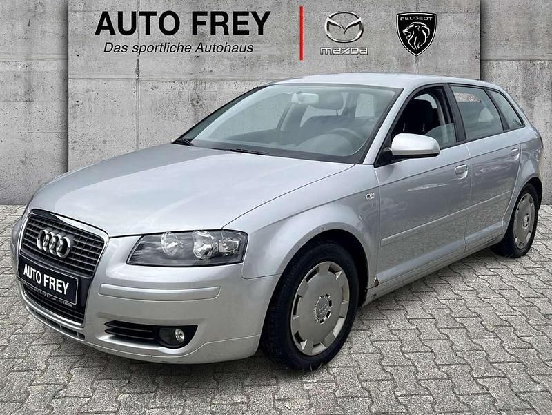 Silber Gebraucht 2006 Audi A3 Sportback Ambition Limousine | 1.990 € (Fairer Preis) - Bild 1/3
