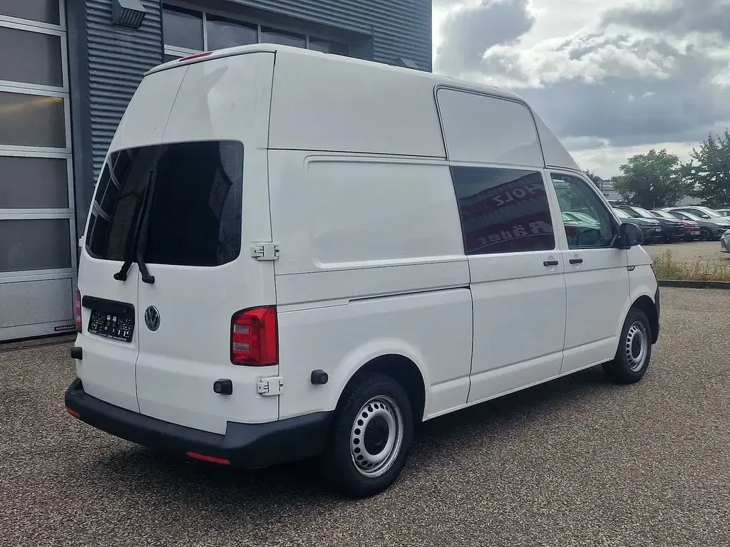 Gebraucht VW Transporter 150 PS (110 kW) 2019 Candyweiss Van
