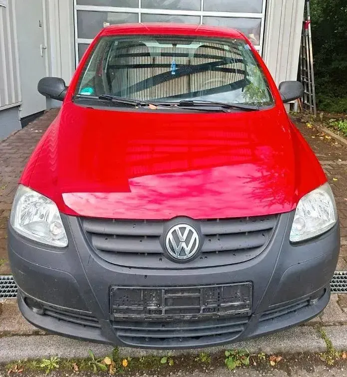 Gebraucht VW Fox 55 PS (40 kW) 2007 Rot Kleinwagen