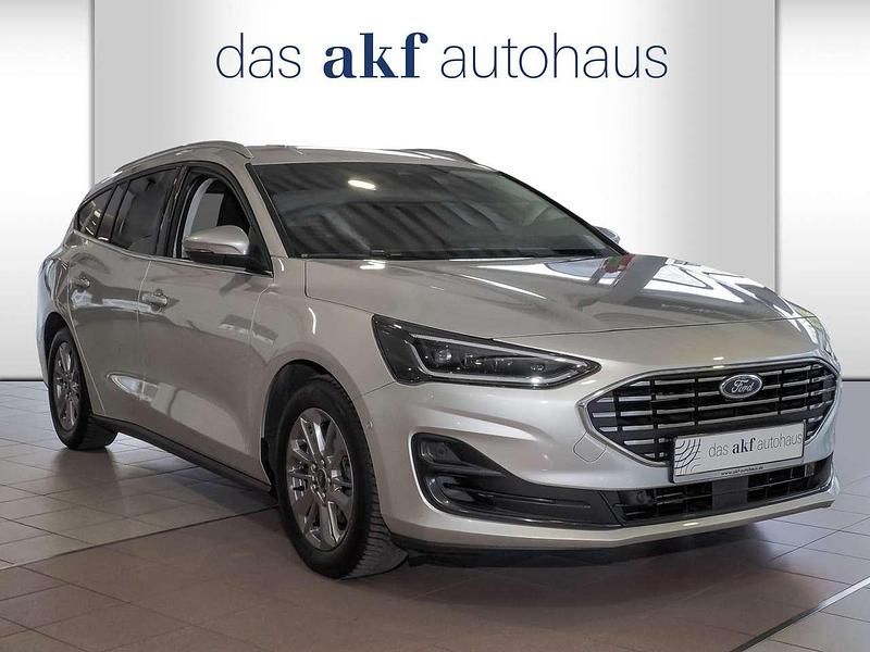 Gebraucht Ford Focus Titanium 116 PS (85 kW) 2024 Polarsilber metallic Kombi